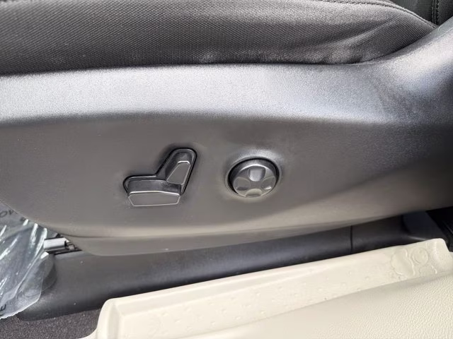 2023 Granite Crystal Metallic Clearcoat Chrysler Voyager LX FWD Van