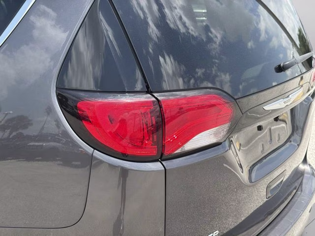 2023 Granite Crystal Metallic Clearcoat Chrysler Voyager LX FWD Van