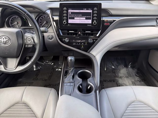 2024 Ice Cap Toyota Camry SE FWD Sedan