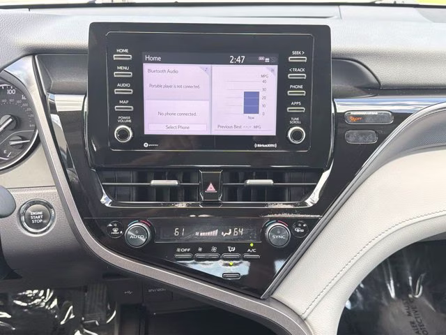 2024 Ice Cap Toyota Camry SE FWD Sedan