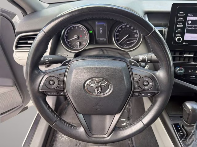 2024 Ice Cap Toyota Camry SE FWD Sedan
