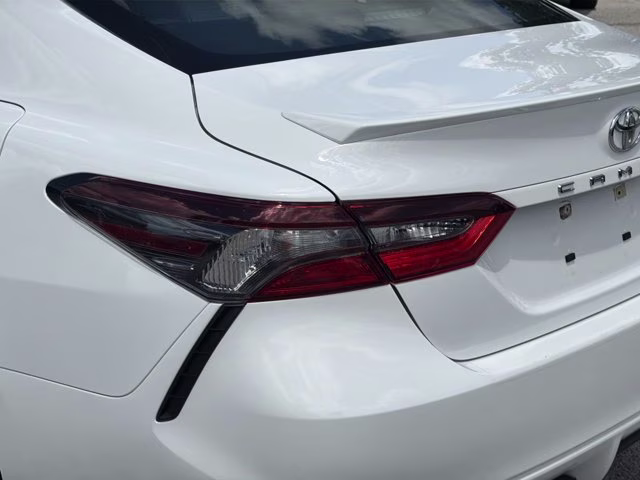 2024 Ice Cap Toyota Camry SE FWD Sedan