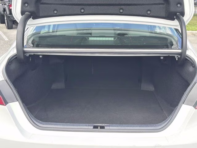2024 Ice Cap Toyota Camry SE FWD Sedan