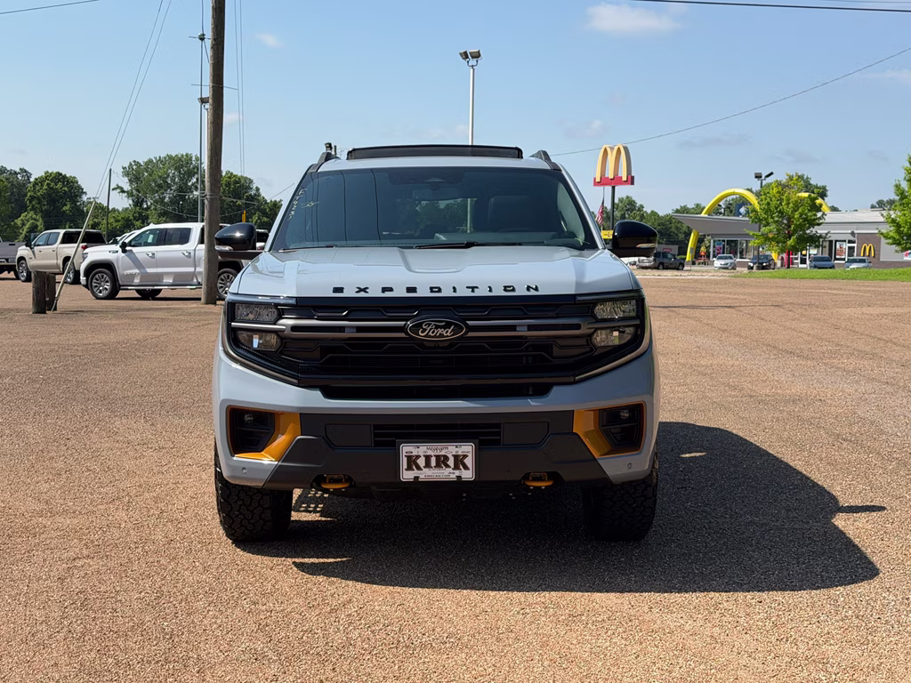 2025 Glacier Gray Metallic TriCoat Ford Expedition Tremor 4X4 SUV