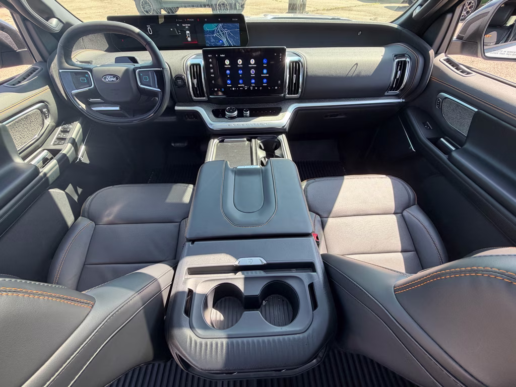2025 Glacier Gray Metallic TriCoat Ford Expedition Tremor 4X4 SUV