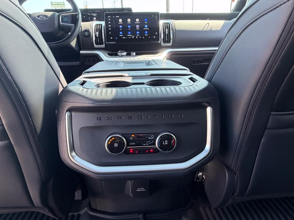2025 Glacier Gray Metallic TriCoat Ford Expedition Tremor 4X4 SUV