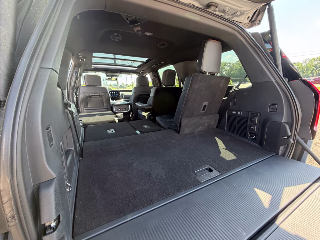 2025 Glacier Gray Metallic TriCoat Ford Expedition Tremor 4X4 SUV