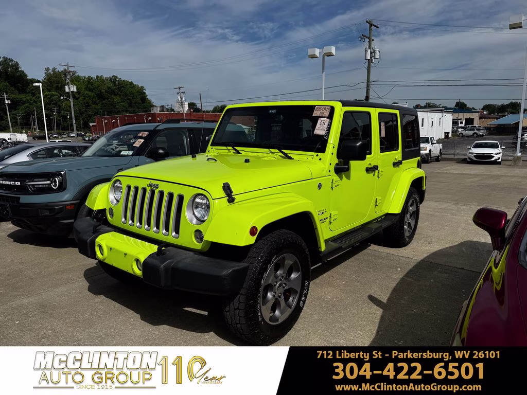 Hypergreen Clearcoat 2016 Jeep Wrangler Unlimited Sahara 4WD SUV / Crossover Four-Wheel Drive 6-Speed Manual