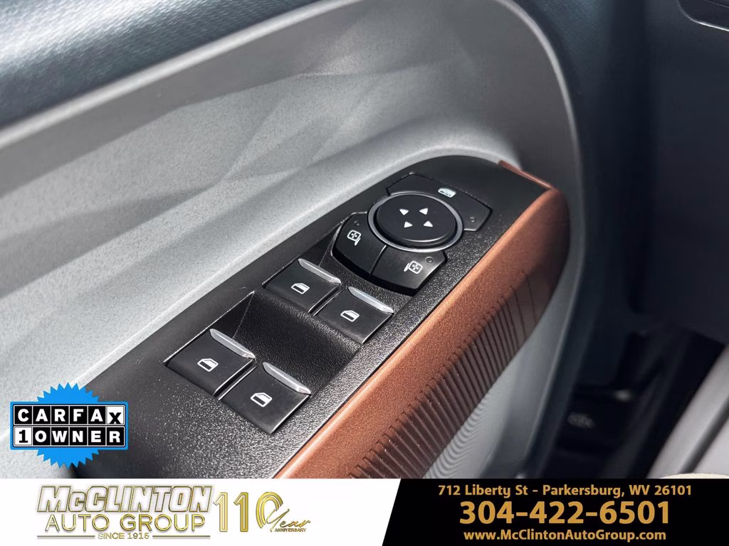 2023 Iconic Silver Metallic Ford Maverick Lariat AWD Truck