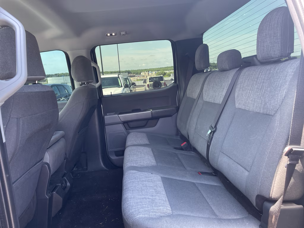 2021 Iconic Silver Metallic Ford F-150 XLT 4X4 Truck