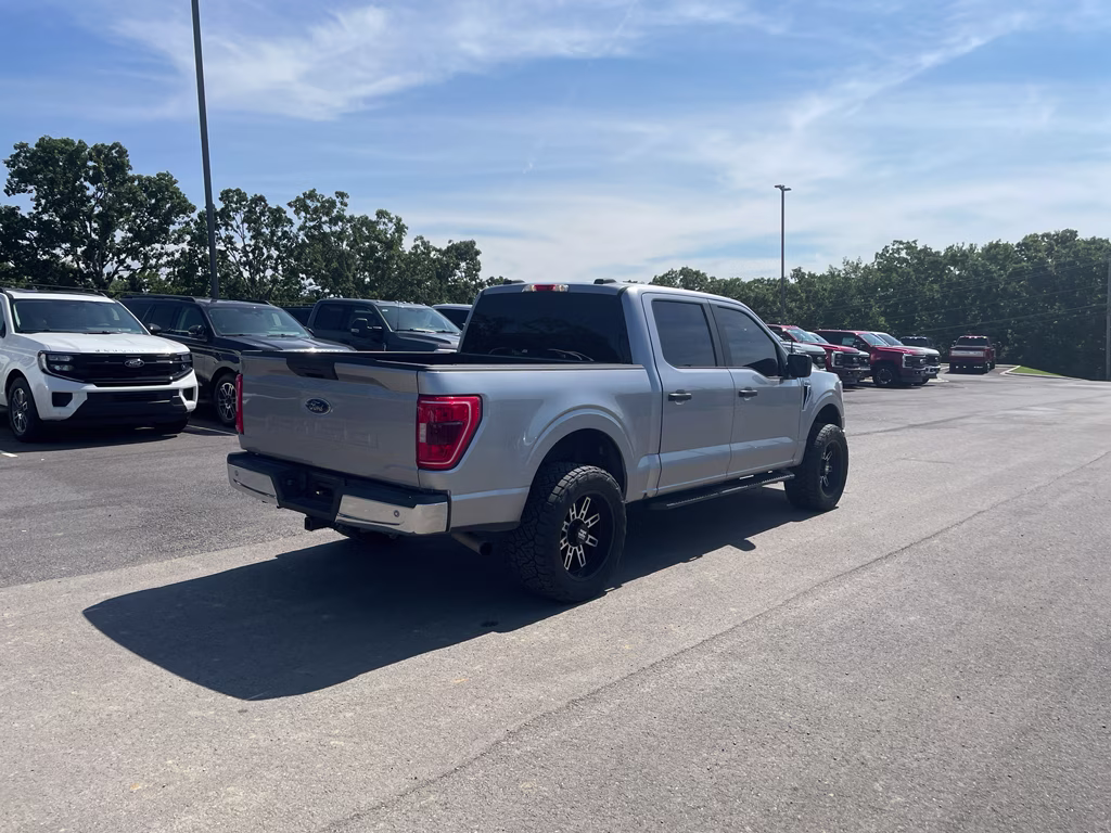 2021 Iconic Silver Metallic Ford F-150 XLT 4X4 Truck