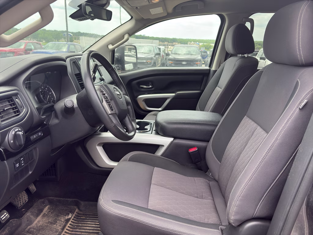 2024 Gun Metallic Nissan Titan SV 4X4 Truck