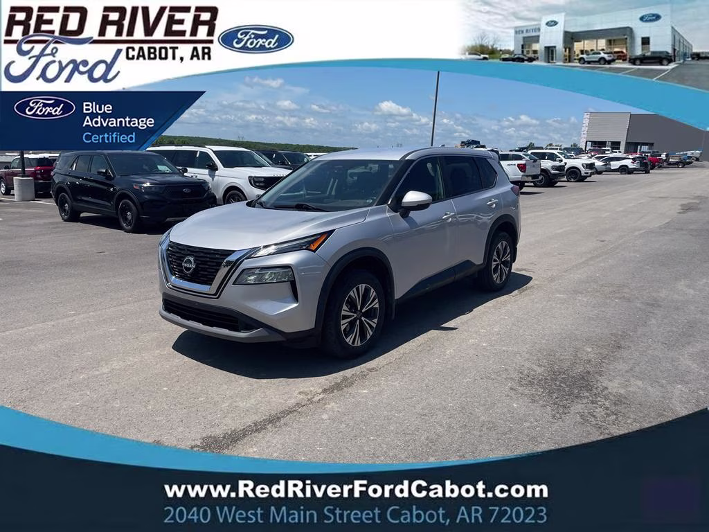 2022 Brilliant Silver Metallic Nissan Rogue SV FWD SUV