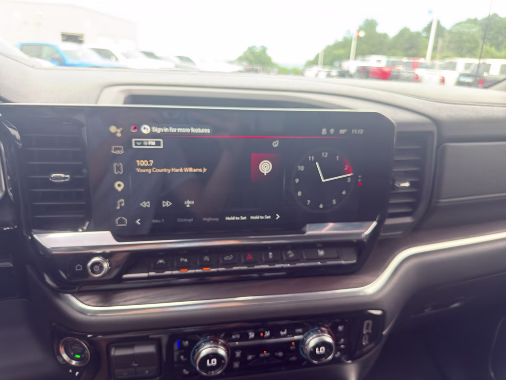 2025 Onyx Black GMC Sierra SLT 4X4 Truck