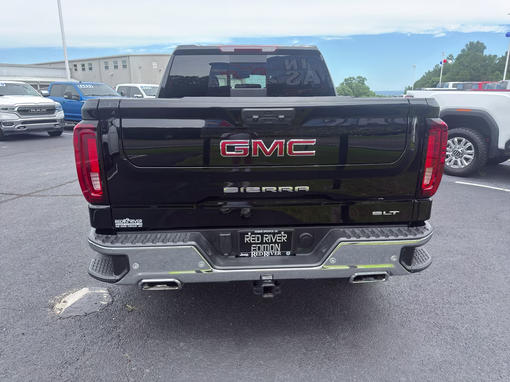 2025 Onyx Black GMC Sierra SLT 4X4 Truck