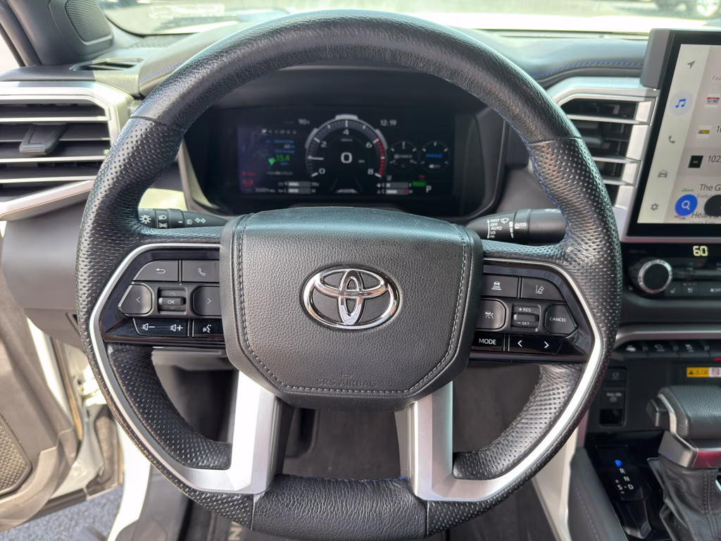 2024 Wind Chill Pearl Toyota Tundra Hybrid Platinum Hybrid 4X4 Truck