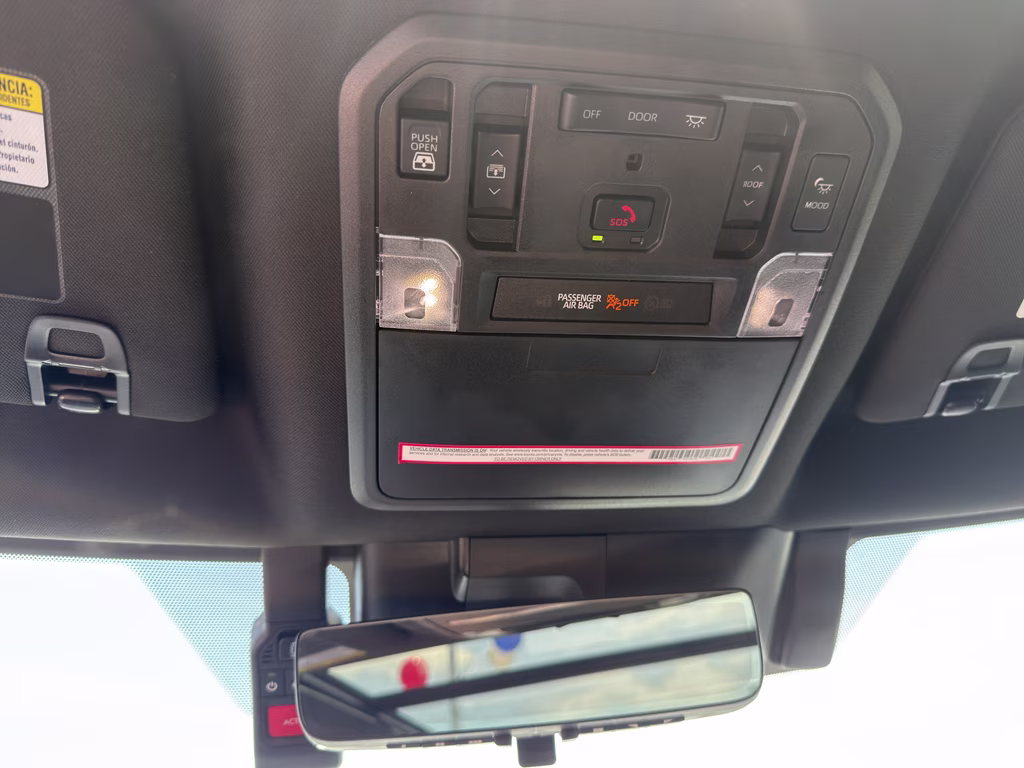 2024 Wind Chill Pearl Toyota Tundra Hybrid Platinum Hybrid 4X4 Truck