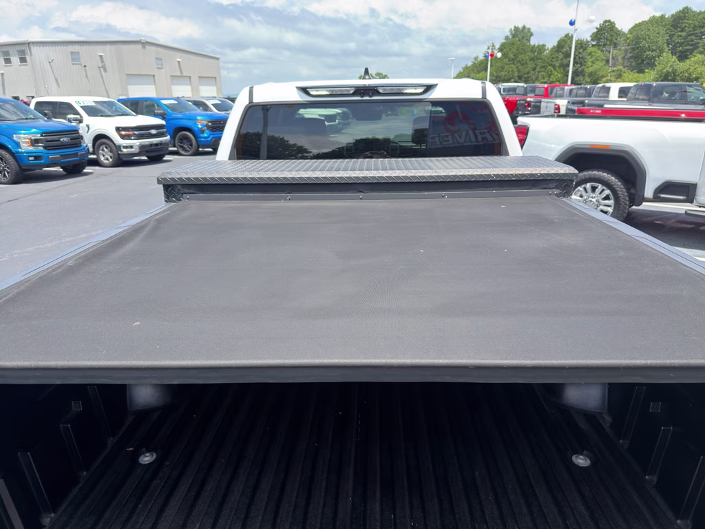 2024 Wind Chill Pearl Toyota Tundra Hybrid Platinum Hybrid 4X4 Truck