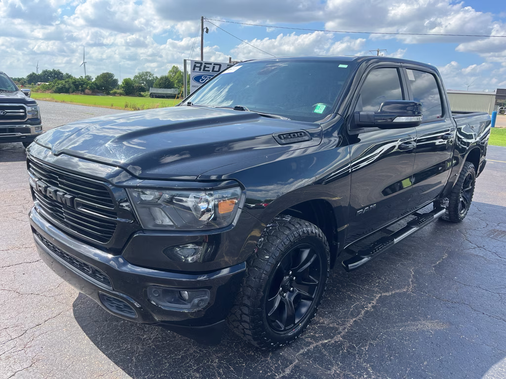 2020 Diamond Black Crystal Pearlcoat Ram 1500 Big Horn 4X4 Truck