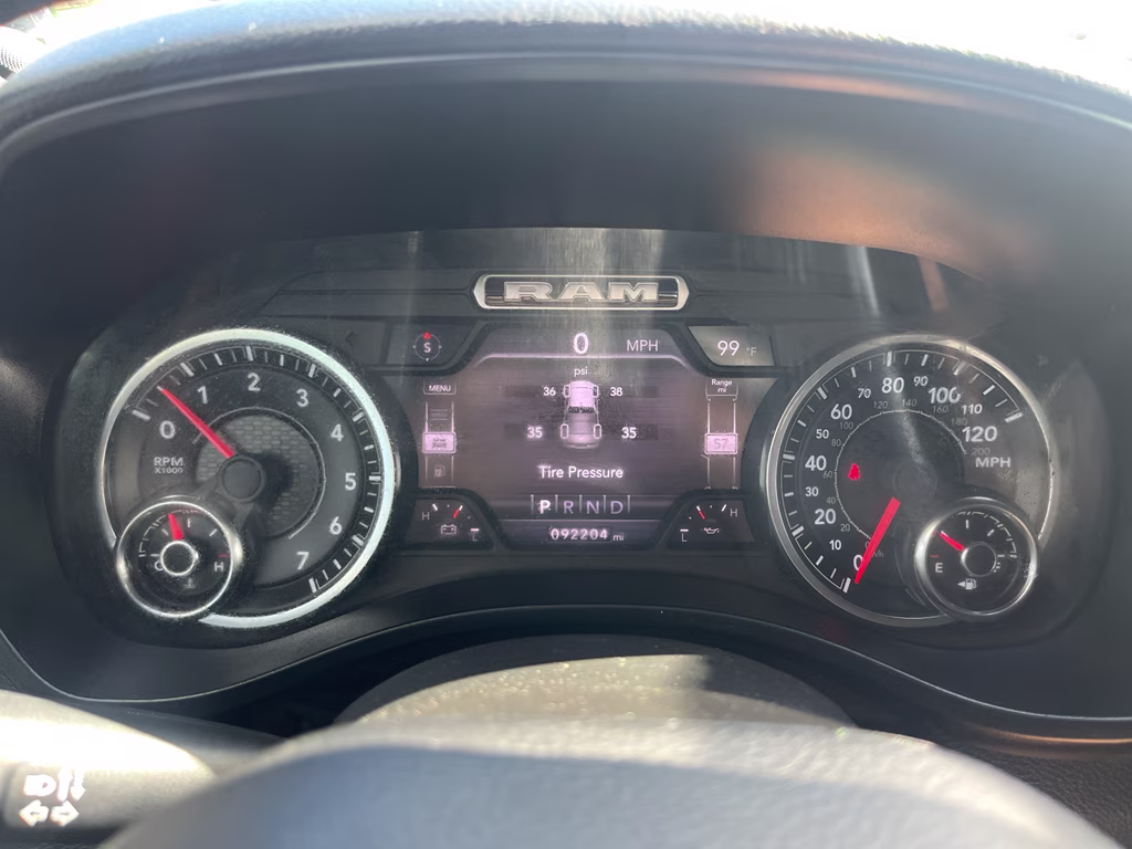 2020 Diamond Black Crystal Pearlcoat Ram 1500 Big Horn 4X4 Truck
