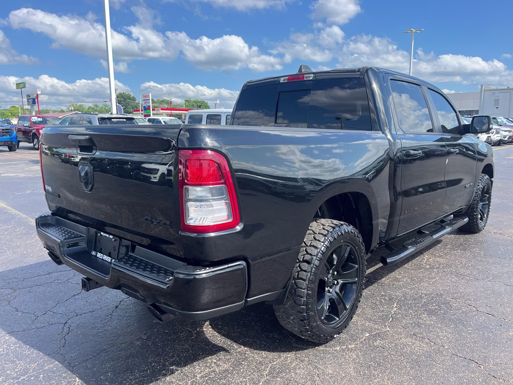 2020 Diamond Black Crystal Pearlcoat Ram 1500 Big Horn 4X4 Truck