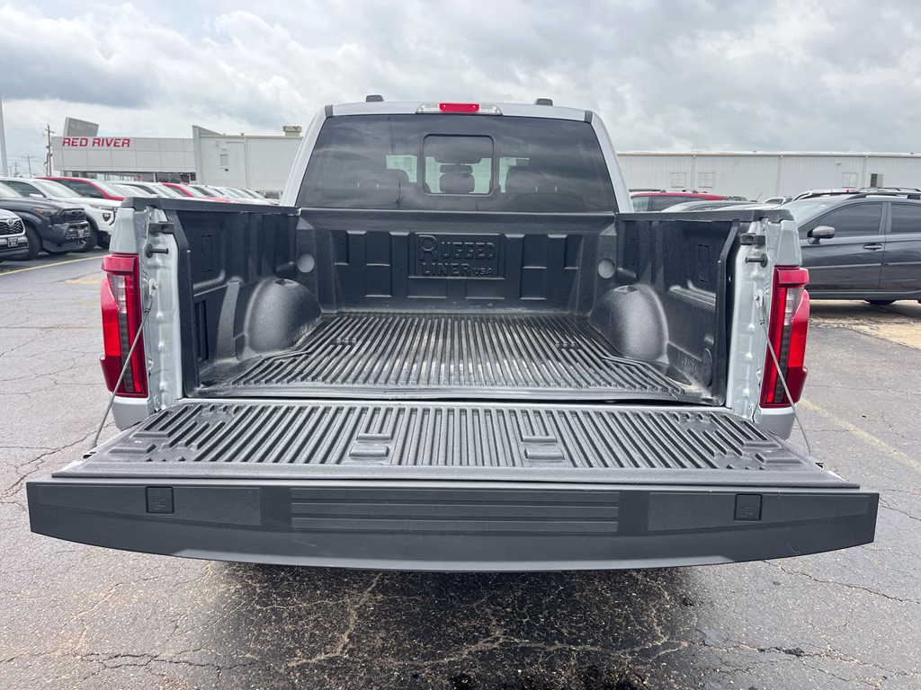 2024 Iconic Silver Metallic Ford F-150 XLT 4X4 Truck