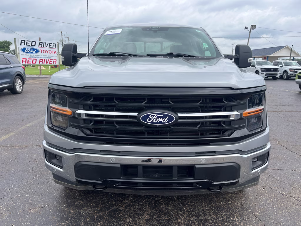 2024 Iconic Silver Metallic Ford F-150 XLT 4X4 Truck