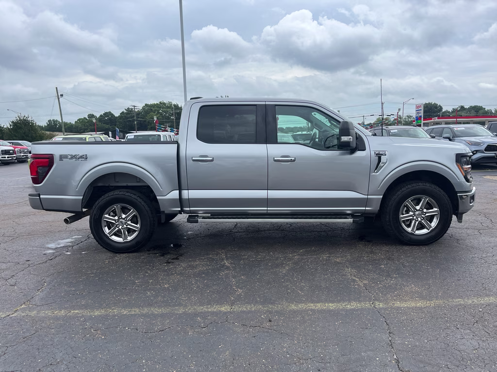 2024 Iconic Silver Metallic Ford F-150 XLT 4X4 Truck
