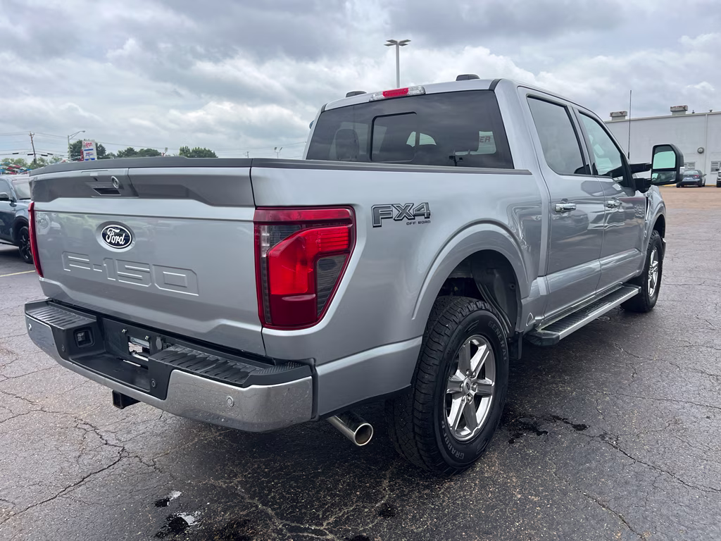 2024 Iconic Silver Metallic Ford F-150 XLT 4X4 Truck