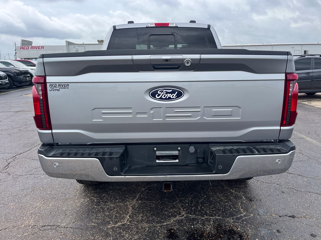 2024 Iconic Silver Metallic Ford F-150 XLT 4X4 Truck