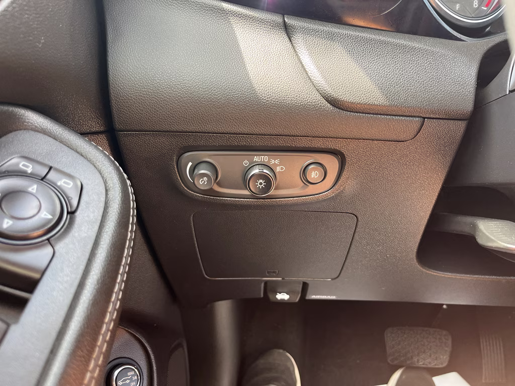 2022 Sapphire Metallic Buick Encore GX Select FWD SUV