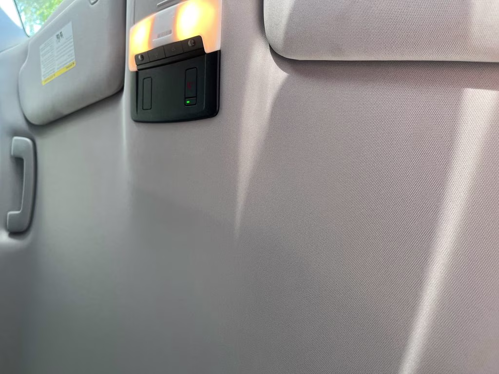 2025 Brilliant Silver Metallic Nissan Pathfinder SL FWD SUV