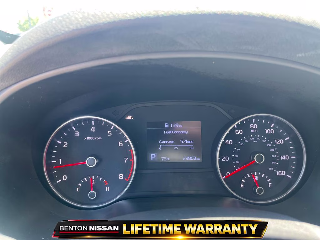 2022 Snow White Pearl Kia Sportage EX FWD SUV