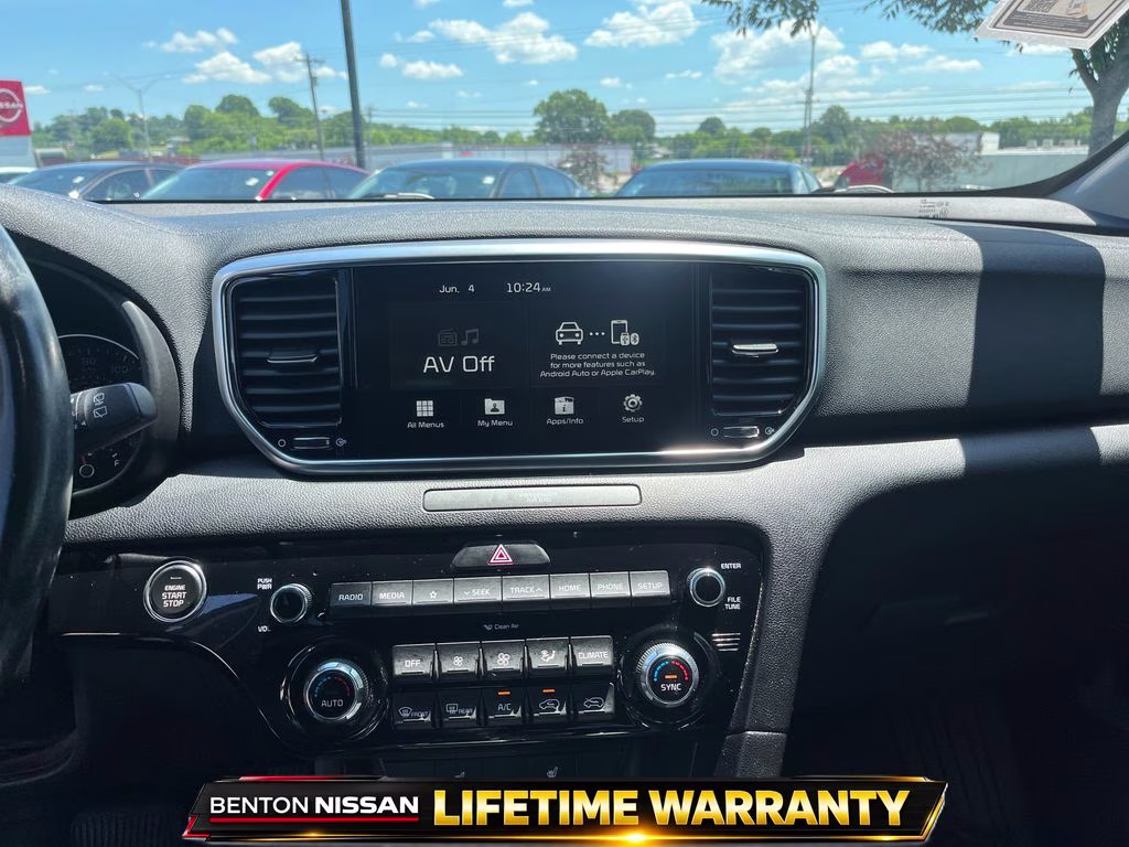 2022 Snow White Pearl Kia Sportage EX FWD SUV