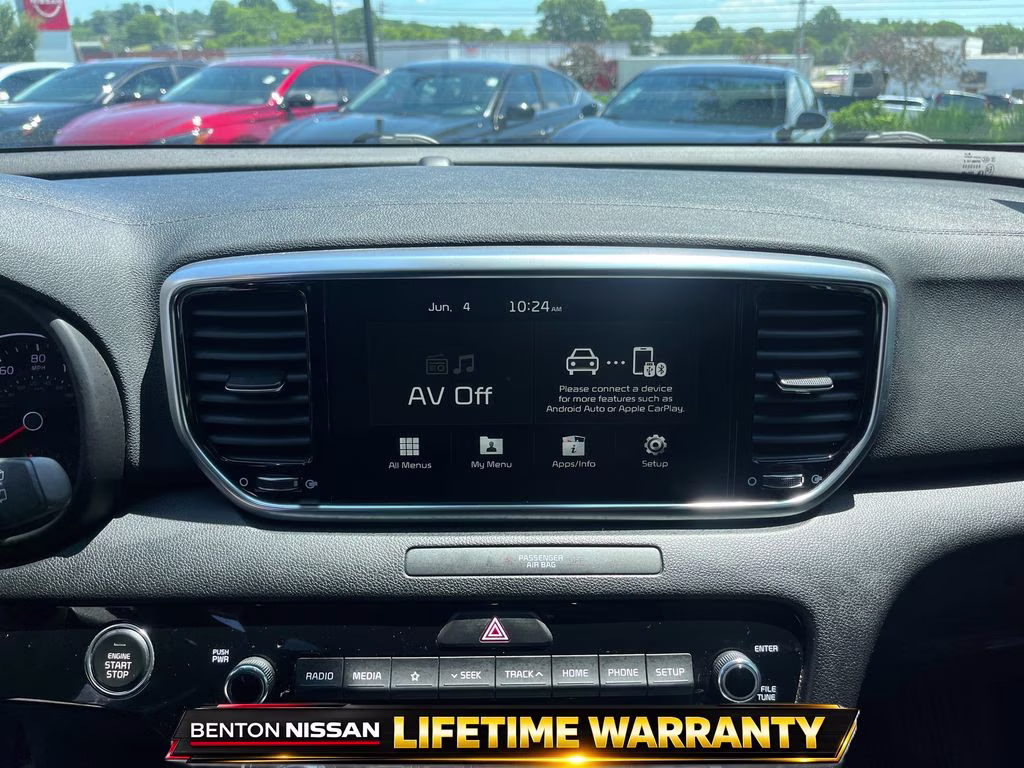 2022 Snow White Pearl Kia Sportage EX FWD SUV