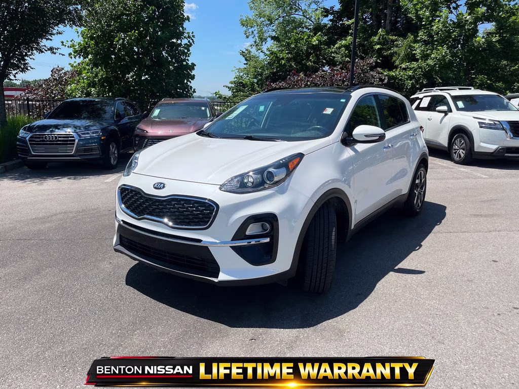 2022 Snow White Pearl Kia Sportage EX FWD SUV