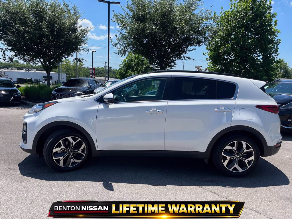 2022 Snow White Pearl Kia Sportage EX FWD SUV