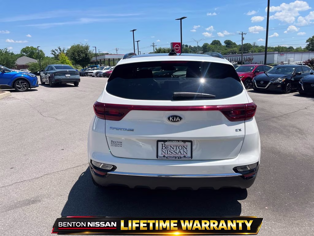 2022 Snow White Pearl Kia Sportage EX FWD SUV