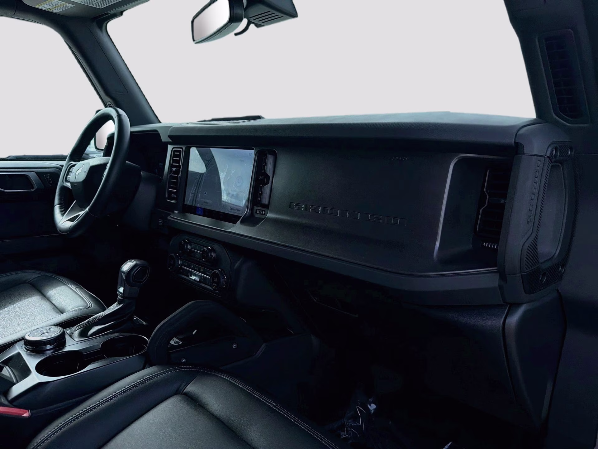2025 Desert Sand Ford Bronco Badlands 4X4 SUV