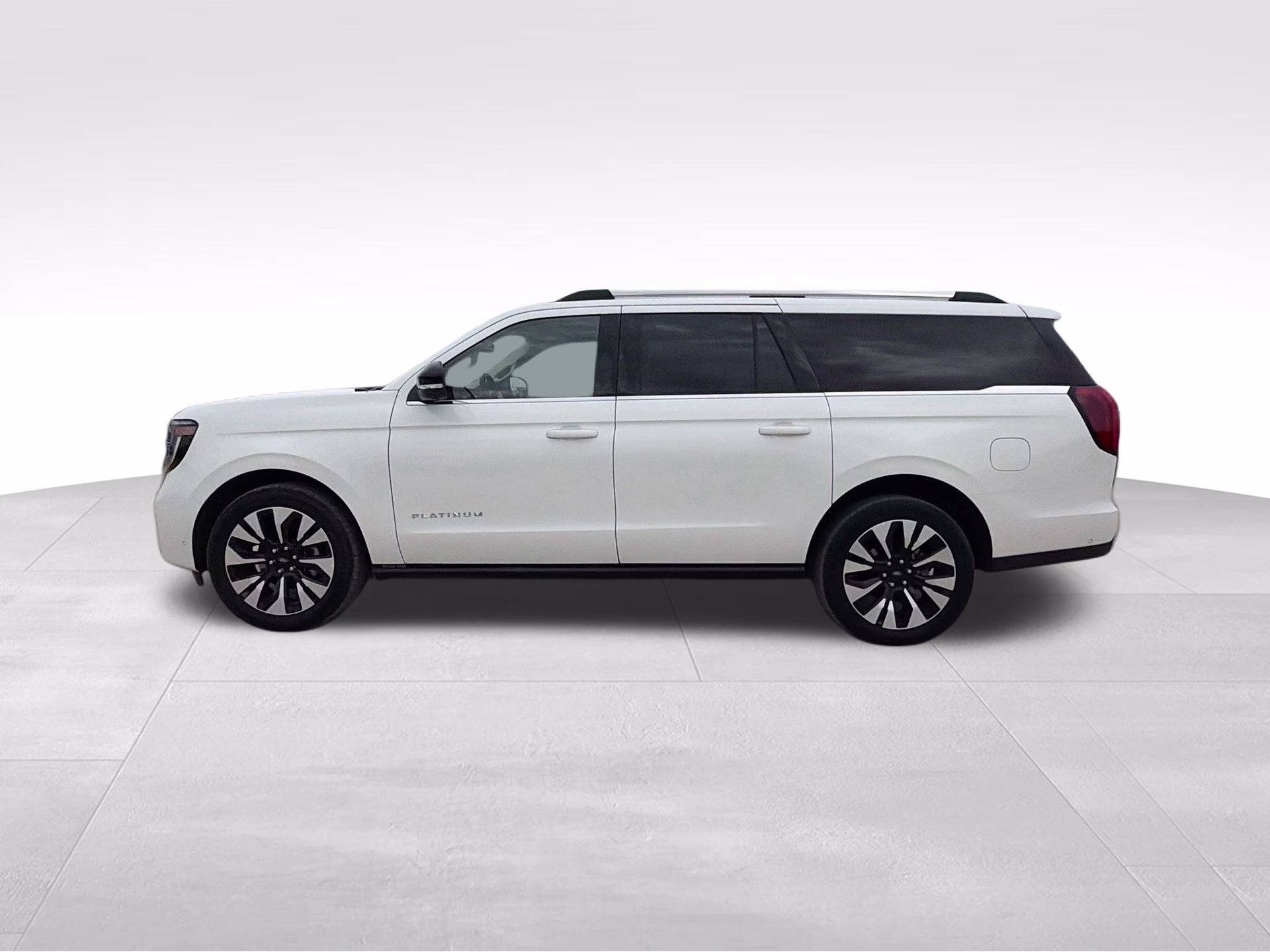 2025 Star White Metallic Tri-Coat Ford Expedition Max Platinum 4X4 SUV