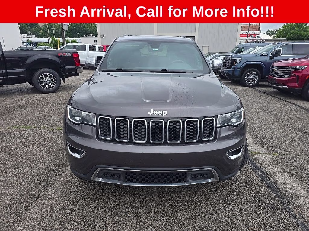 2017 Granite Crystal Metallic Clearcoat Jeep Grand Cherokee Limited 4X4 SUV