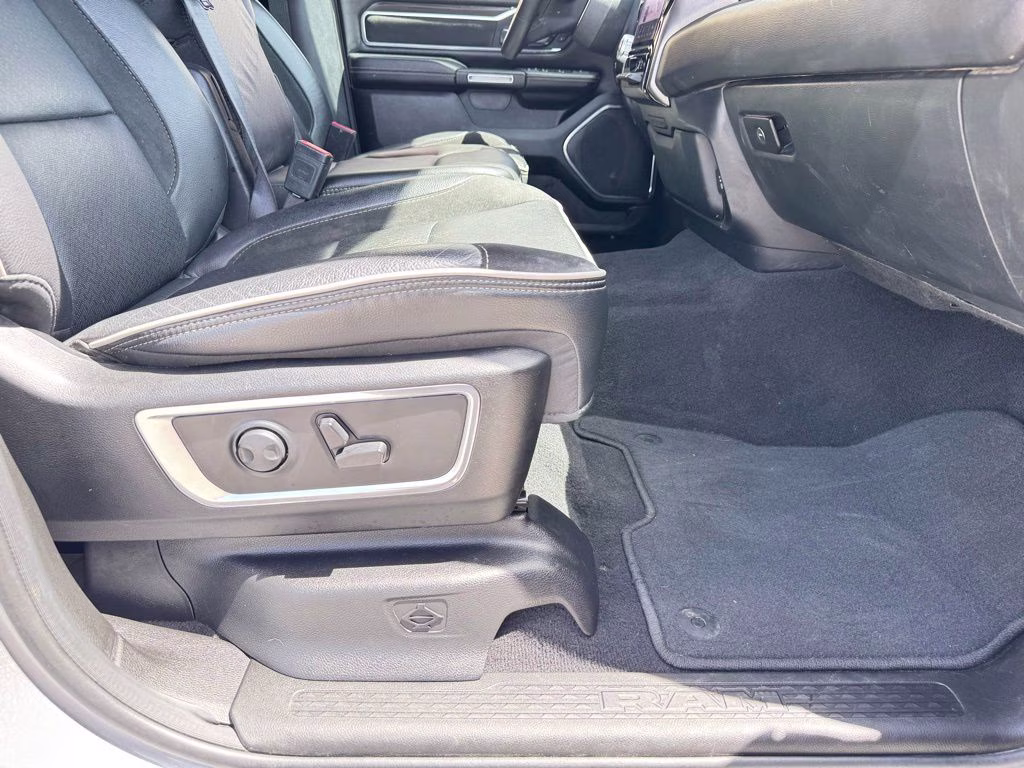 2025 Billet Silver Metallic Clearcoat Ram 1500 Laramie 4X4 Truck