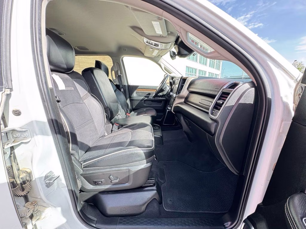 2024 Bright White Clearcoat Ram 2500 Laramie 4X4 Truck