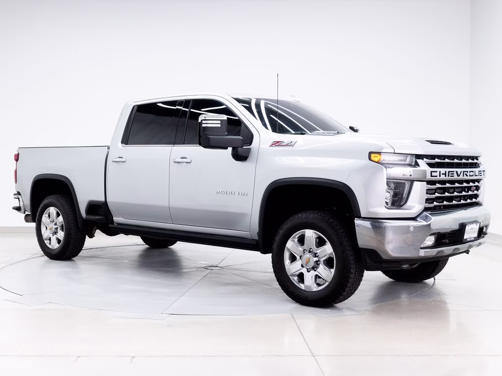 2022 Silver Ice Metallic Chevrolet Silverado 2500HD LTZ 4X4 Truck