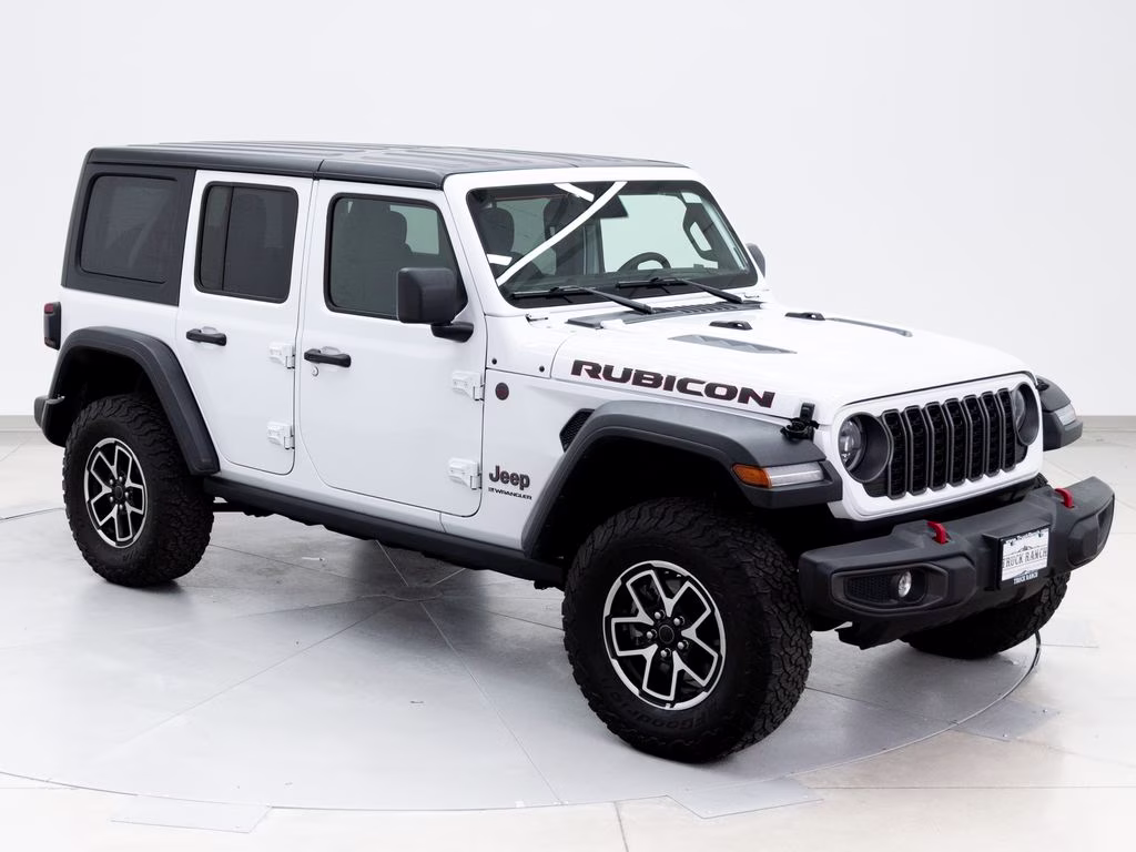 2025 Bright White Clearcoat Jeep Wrangler Rubicon 4X4 SUV