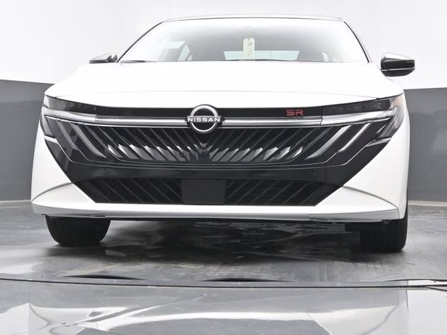 2026 Aspen White/Super Black Nissan Sentra SR FWD Sedan