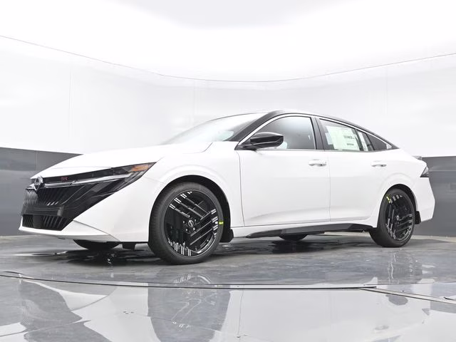 2026 Aspen White/Super Black Nissan Sentra SR FWD Sedan