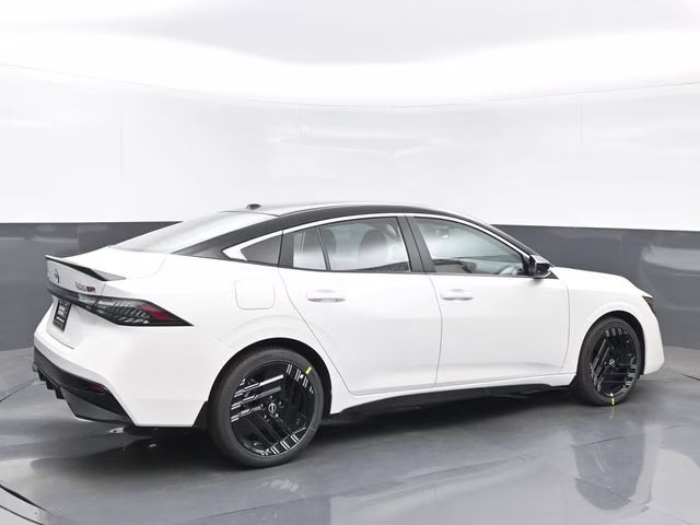 2026 Aspen White/Super Black Nissan Sentra SR FWD Sedan