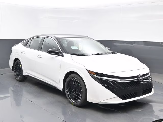 2026 Aspen White/Super Black Nissan Sentra SR FWD Sedan
