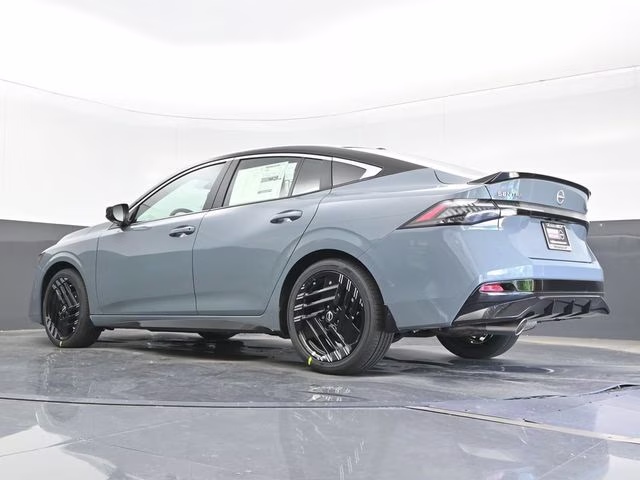 2026 Atlantic Gray/Super Black Nissan Sentra SR FWD Sedan